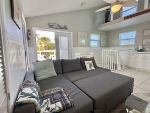 リビング エリア