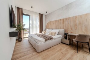 4 chambres, fer et planche à repasser, Wi-Fi gratuit, draps fournis