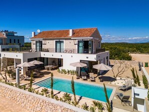 Exterior - Villa Gemma - family friendly, heated pool, Jacuzzi, sauna by MyWaycation (Vodice)