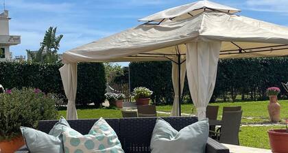 Relaxing villa with terrace and garden - Procida center - Quartiere Chiaiolella