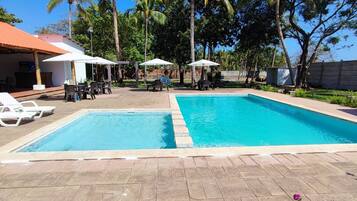 Piscina externa