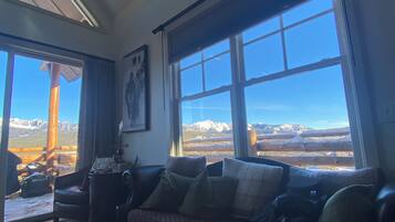 智能電視、壁爐