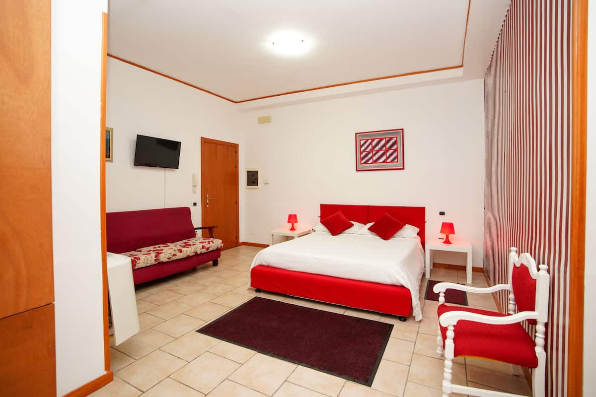 Standard Studio Suite 2 | 1 bedroom, free WiFi