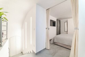 1 bedroom, iron/ironing board, free WiFi, bed sheets - Casa Morena, nel Cuore di Napoli (Napoli)