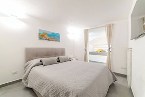 1 bedroom, iron/ironing board, free WiFi, bed sheets - Casa Morena, nel Cuore di Napoli (Napoli)