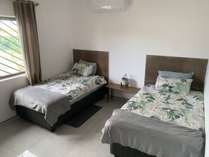 2 Schlafzimmer, Bügeleisen/Bügelbrett, Reisekinderbett, WLAN