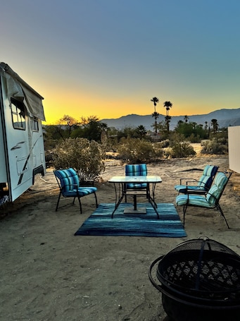 Property grounds. Serenity Oasis 5th Wheel Camper trailer