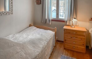 3 bedrooms
