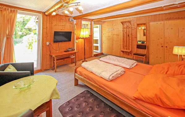 Wi-Fi de cortesia, roupa de cama