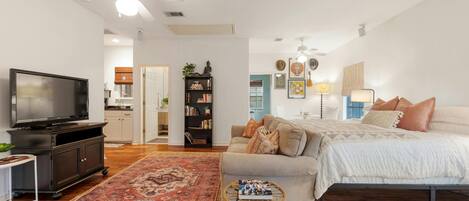 1 bedroom, iron/ironing board, WiFi, bed sheets