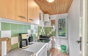 Køleskab, ovn, kogeplade