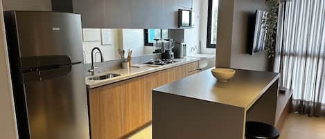 Leilighet | Eget kjøkken | Kjøleskap, mikrobølgeovn, espressomaskin og vannkoker