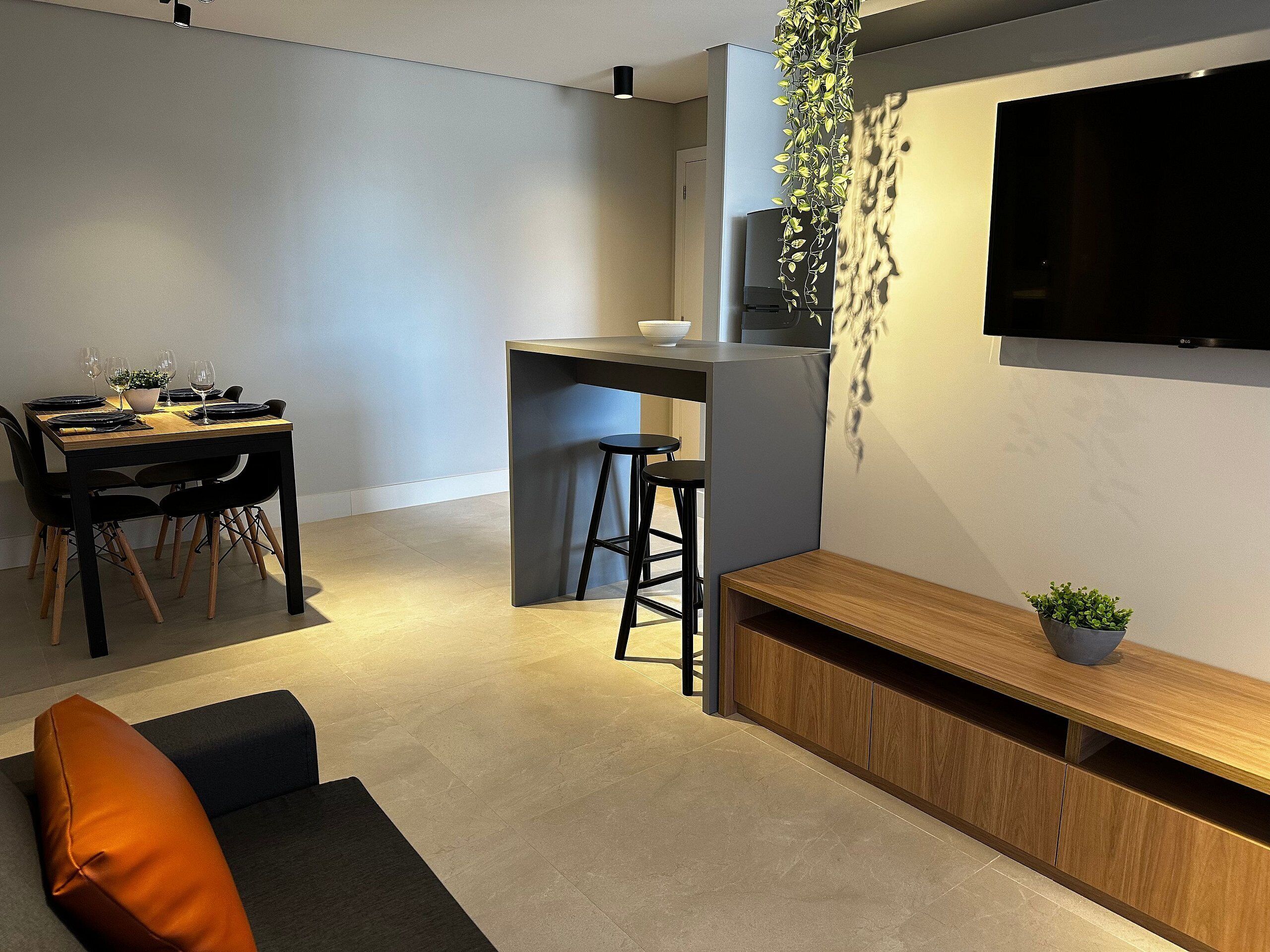 Apartment | Living area | Flat-screen TV