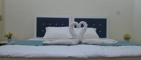 1 habitación, tabla de planchar con plancha, wifi y ropa de cama