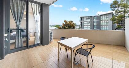 Sleek Urban Lifestyle Retreat in Heart of Rhodes