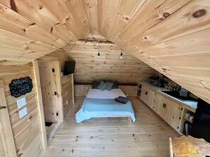 1 habitación, wifi gratis y ropa de cama