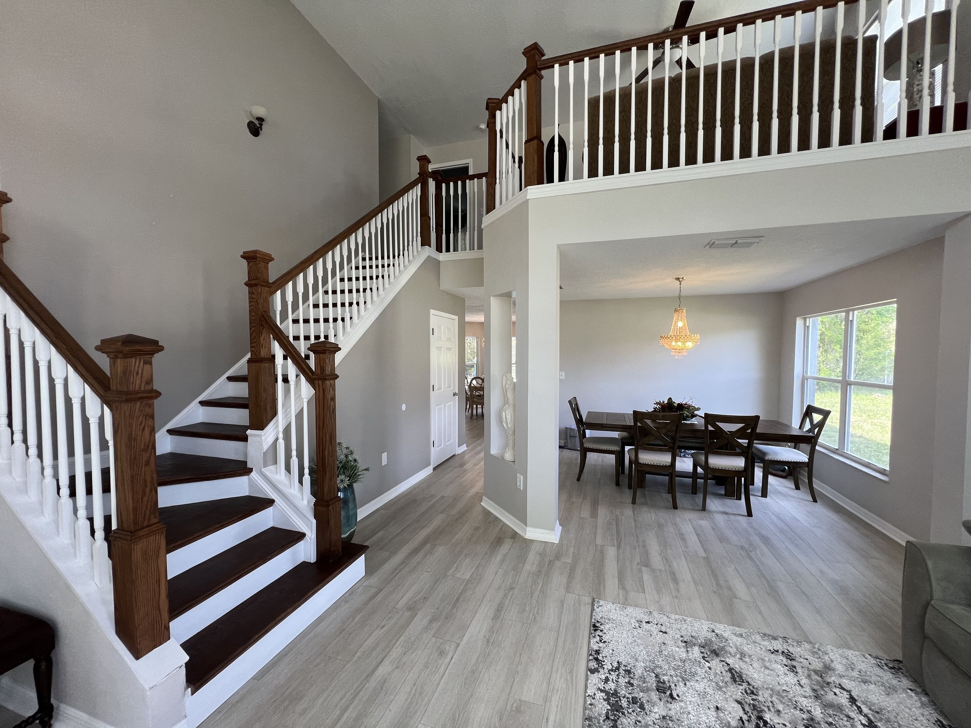 Amazing full family home  with pool and hot tub in a beautiful community
