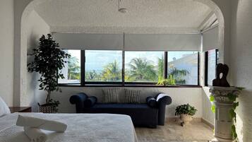 3 makuuhuonetta, silitysrauta/-lauta, Wi-Fi, vuodevaatteet