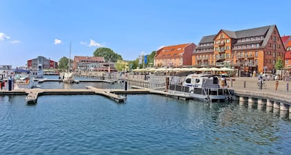 Doppelhaushälfte Waren Müritz