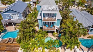 Exterior - My Grand Floridian: Canal Front, Dock, Pool, Games by Anna Maria Life Vacation Rentals (Holmes Beach)