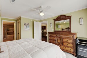3 bedrooms, iron/ironing board, WiFi