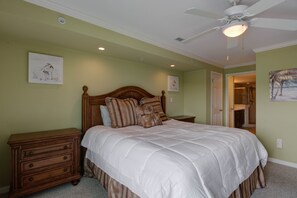 3 bedrooms, iron/ironing board, WiFi
