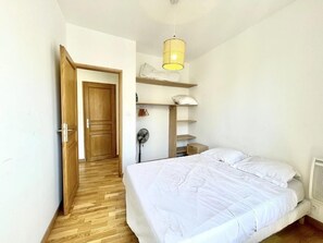 2 bedrooms, free WiFi, bed sheets
