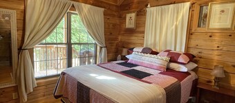 Restoration Station-2 BR/2 Ba Log Cabin on10-ac sheep farm, see also VRBO2023701