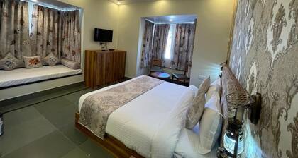 The Kumbha Mahal Resort