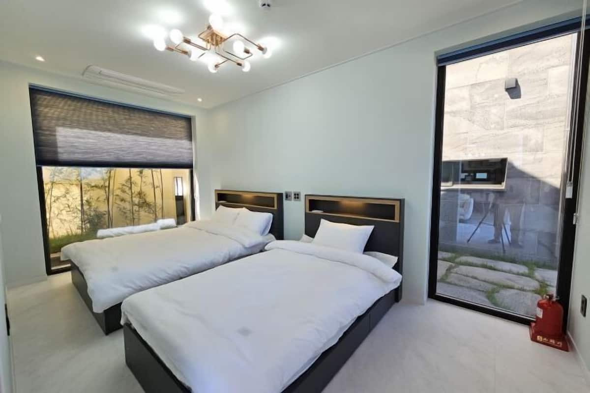 1 chambre, accès au Wi-Fi (inclus)