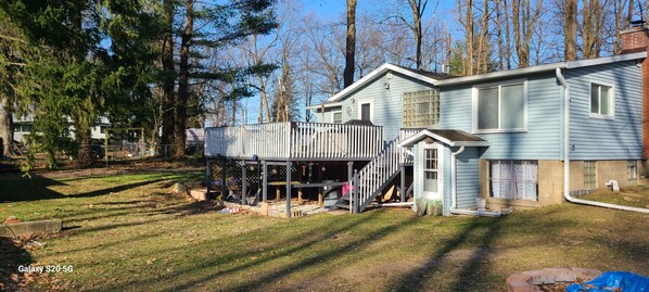 Exterior - Cozy 4-season Cottage in Dowagiac, MI - 25 miles from Notre Dame & St. Joseph’s (Dowagiac)