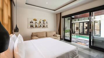 Villa | 3 bedrooms, laptop workspace, blackout drapes, iron/ironing board