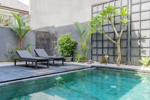 Piscine extérieure