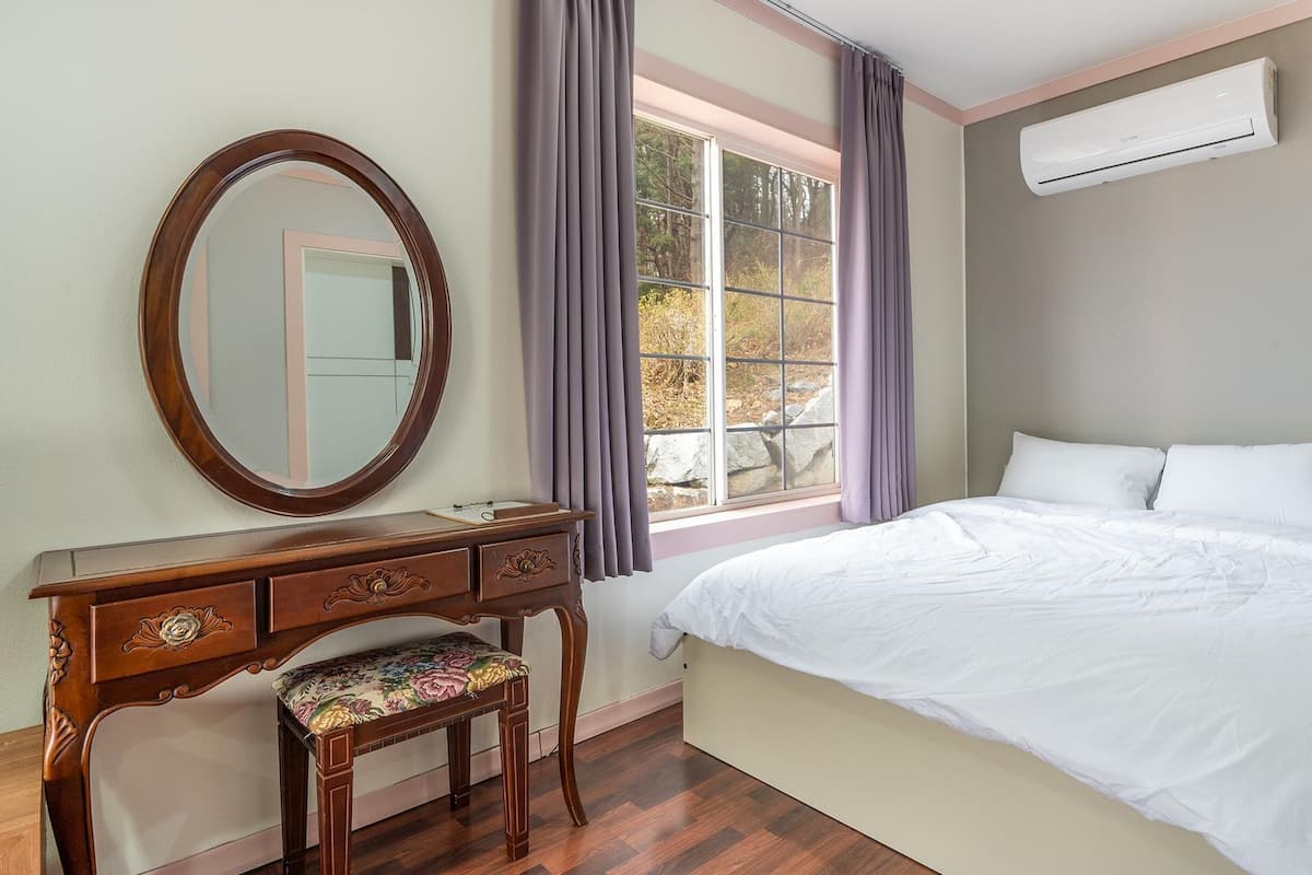 Basic Room, 1 Bedroom (Tulip)