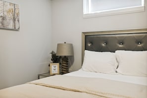 2 quartos, Wi-Fi de cortesia, roupa de cama