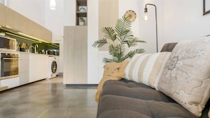 Interior - Mullum Haven 3 - central & stylish (Mullumbimby)