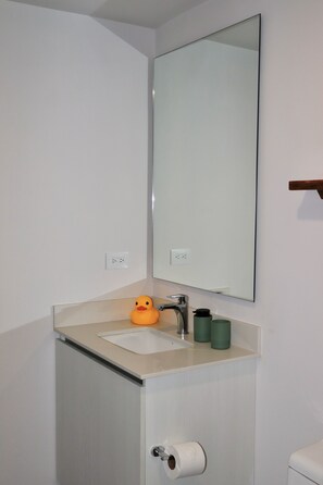 Shower, towels, soap, shampoo