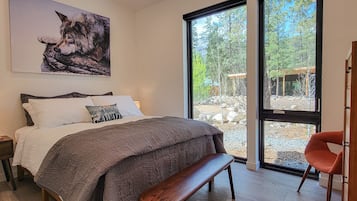 1 habitación, escritorio, wifi y ropa de cama