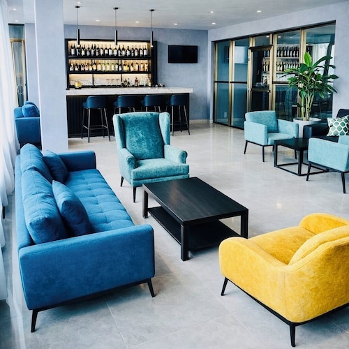 Standard Queen Room at Tris Estates Hotel & Suites