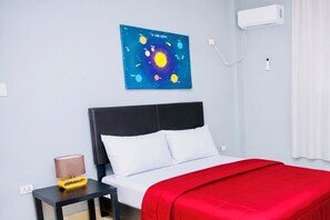 1 多间卧室、熨斗/熨衣板、免费 WiFi、床单