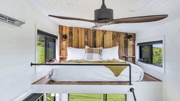 1 chambre, fer et planche Ă repasser, Wi-Fi, draps fournis