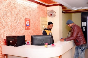 Reception - Goroomgo Siddhi Vinayak Jodhpur (Jodhpur)