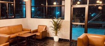 King size bed Studio at Tris Estates Hotel & suites Suite 