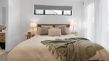 3 bedrooms, iron/ironing board, travel cot, WiFi