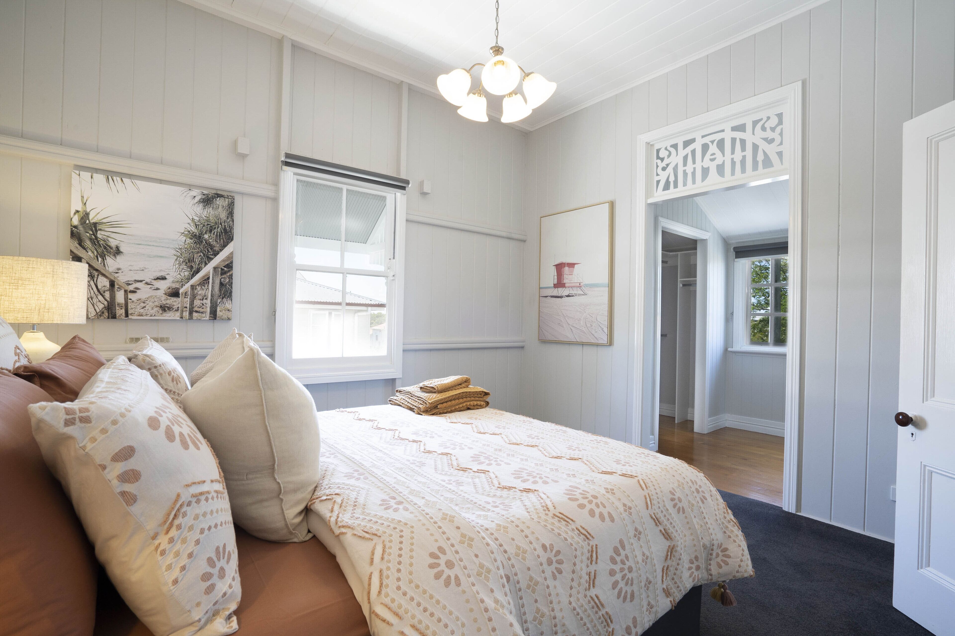 5 Schlafzimmer, Bügeleisen/Bügelbrett, kostenloses WLAN, Bettwäsche