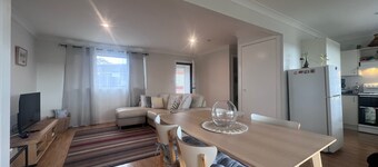 Cosy little cottage in Brightwaters NSW close to the shores of Lake Macquarie.