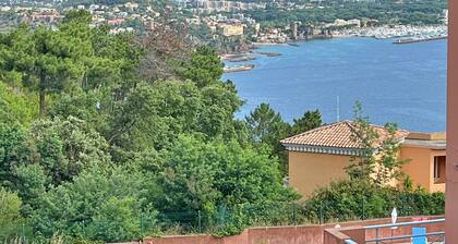 Superbe appartement 6 personnes vue mer Baie de Cannes