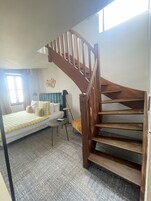 Habitación familiar | Decoración individual, mobiliario individual, escritorio