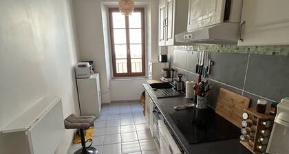 Charmant Appartement Ville Médiévale