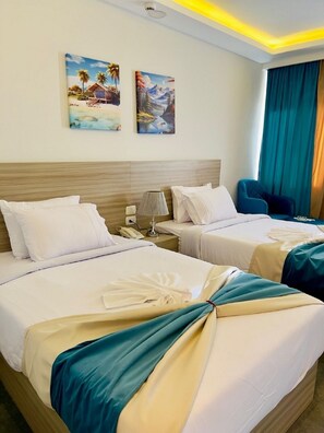 华丽双人房 | 免费迷你吧物品、隔音、免费 WiFi